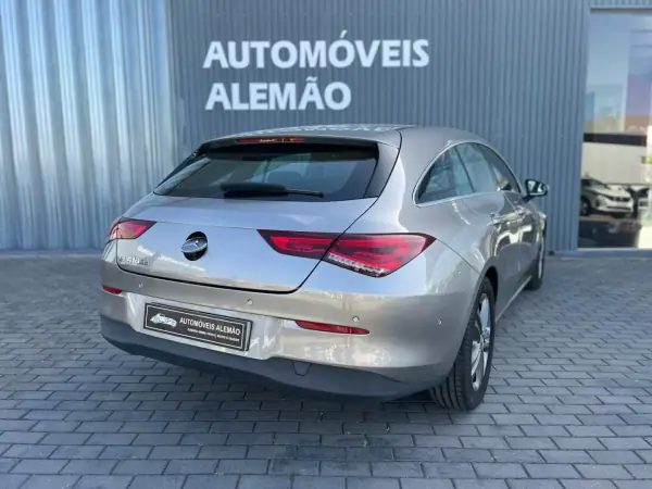 Mercedes-Benz CLA 180 2020 - 27250 EUR, 65812 km - AUTO.MOTO.pt - 65812km - foto 7 de 21