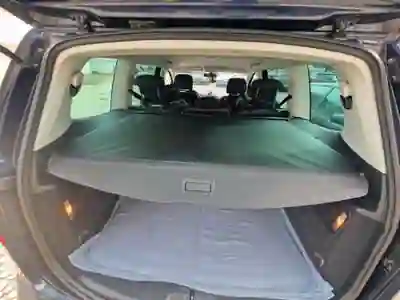 SEAT Alhambra 2017 — foto 6 de 9