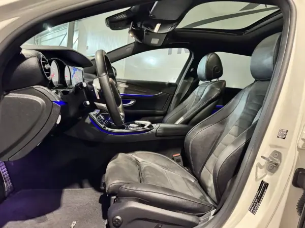 Mercedes-Benz E 220 2017 - 23900 EUR, 348000 km - AUTO.MOTO.pt - 348000km - foto 5 de 58