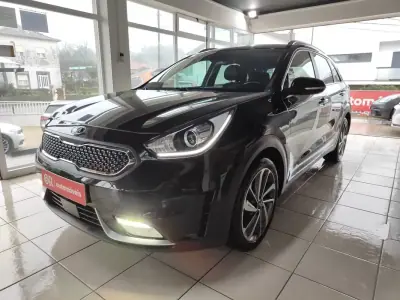 Kia Niro 2019 - 17250 EUR, 51300 km - AUTO.MOTO.pt - 51300km - foto 5 de 34