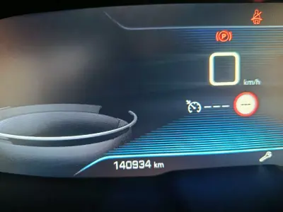 Peugeot 3008 2018 - 20300 EUR, 139000 km - 139000km - foto 31 de 31
