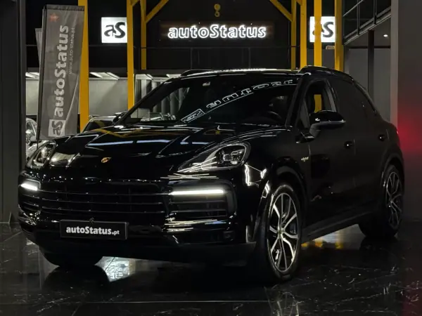 Porsche Cayenne 2021 - 72490 EUR, 85200 km - AUTO.MOTO.pt - 85200km - foto 6 de 37