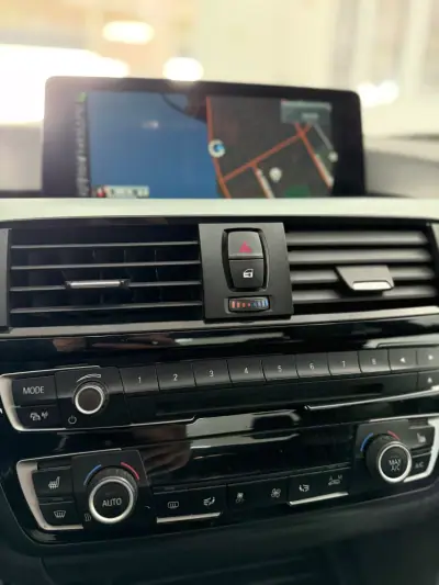 BMW 418 2015 - 22000 EUR, 240000 km - AUTO.MOTO.pt - 240000km - foto 11 de 14