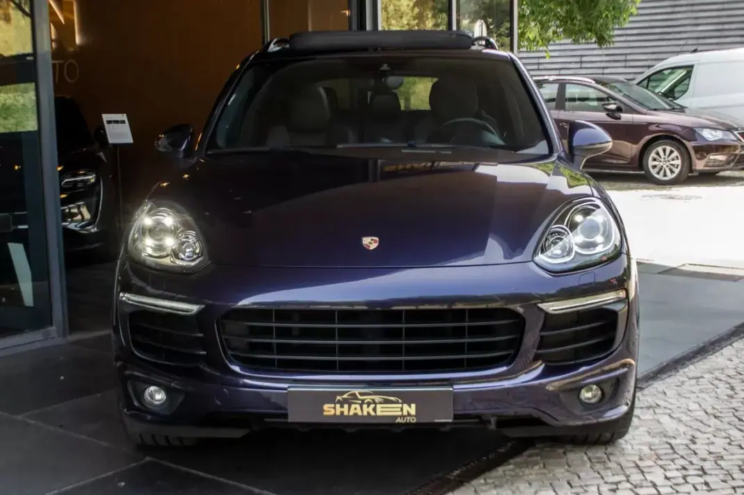 Porsche Cayenne 2016 - 42900 EUR, 139769 km - AUTO.MOTO.pt - 139769km - foto 7 de 49