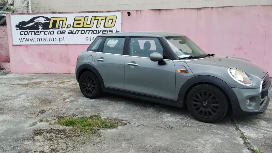 MINI 5 Portas 2016 - 8999 EUR, 224000 km - AUTO.MOTO.pt - 224000km - foto 3 de 32