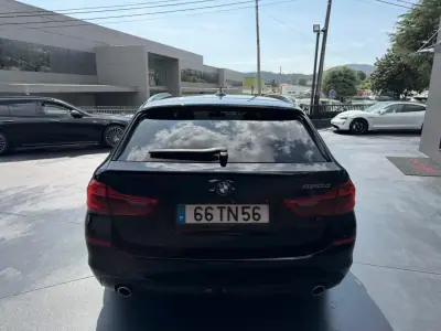 BMW 520 2017 - 21900 EUR, 217000 km - AUTO.MOTO.pt - 217000km - foto 4 de 12