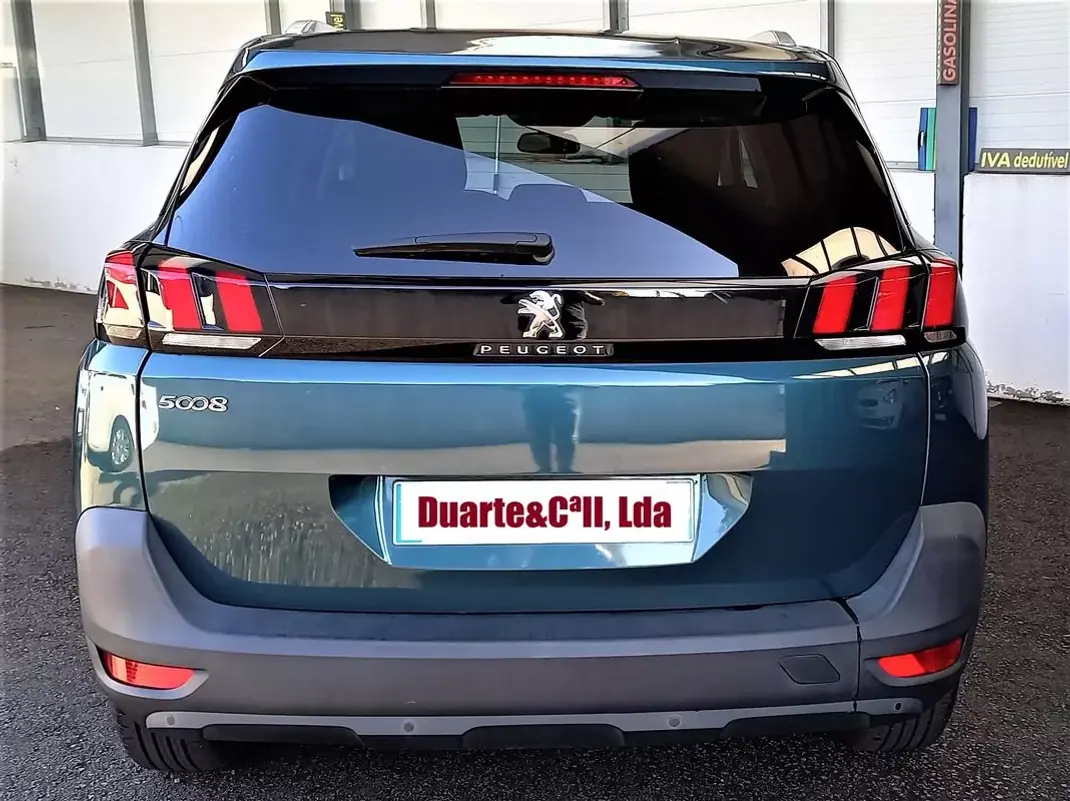 Peugeot 5008 2017 - 19750 EUR, 156153 km - AUTO.MOTO.pt - 156153km - foto 3 de 13
