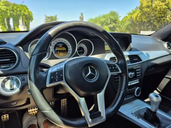 Mercedes-Benz C 220 2012 - 14900 EUR, 290081 km - AUTO.MOTO.pt - 290081km - foto 15 de 36