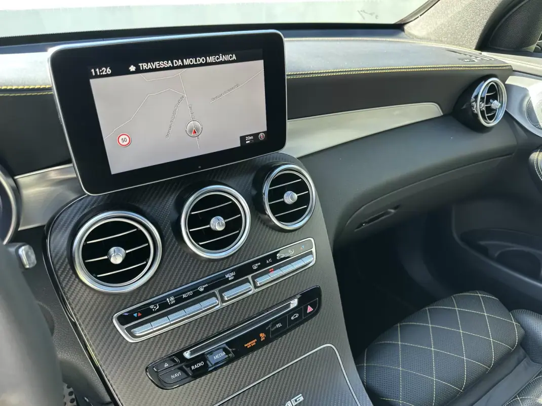 Mercedes-Benz GLC 63 AMG 2018 - 75000 EUR, 100000 km - 100000km - foto 58 de 93