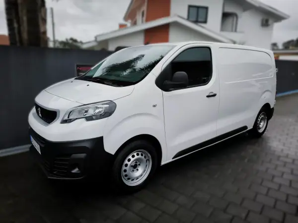 Peugeot Expert 1.5 BlueHdi L2H1 Pro Standard 2020 - 17950 EUR, 105997 km - AUTO.MOTO.pt - 105997km - foto 9 de 46