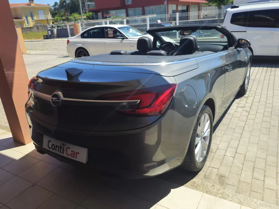 Opel Cascada 2017 - 14990 EUR, 76813 km - AUTO.MOTO.pt - 76813km - foto 6 de 16