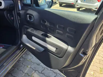 Citroën C3 2020 - 10900 EUR, 99000 km - AUTO.MOTO.pt - 99000km - foto 13 de 19