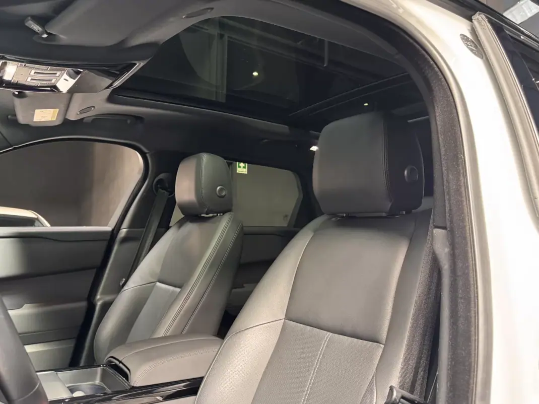 Land Rover Range Rover Velar 2024 - 69990 EUR, 33000 km - AUTO.MOTO.pt - 33000km - foto 34 de 40