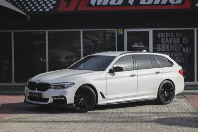 BMW 520 2018 - 31900 EUR, 144060 km - AUTO.MOTO.pt - 144060km - foto 6 de 41