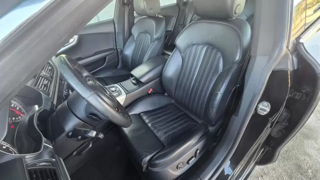 Audi A7 Sportback 2013 - 19800 EUR, 232000 km - AUTO.MOTO.pt - 232000km - foto 11 de 20