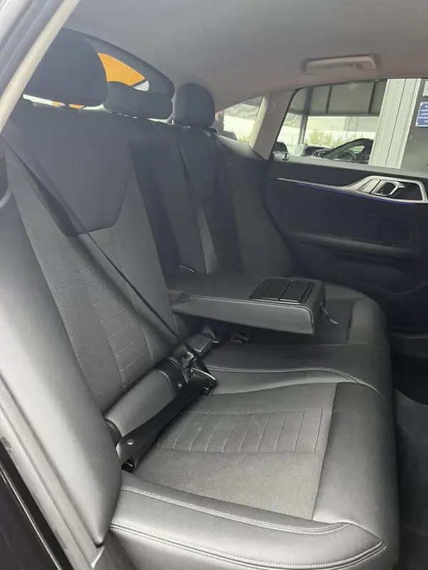 BMW 420 Gran Coupé 2022 - 34900 EUR, 170400 km - AUTO.MOTO.pt - 170400km - foto 21 de 23
