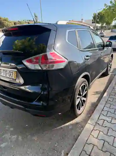 Nissan X-Trail 2017 - 16890 EUR, 169000 km - AUTO.MOTO.pt - 169000km - foto 3 de 11