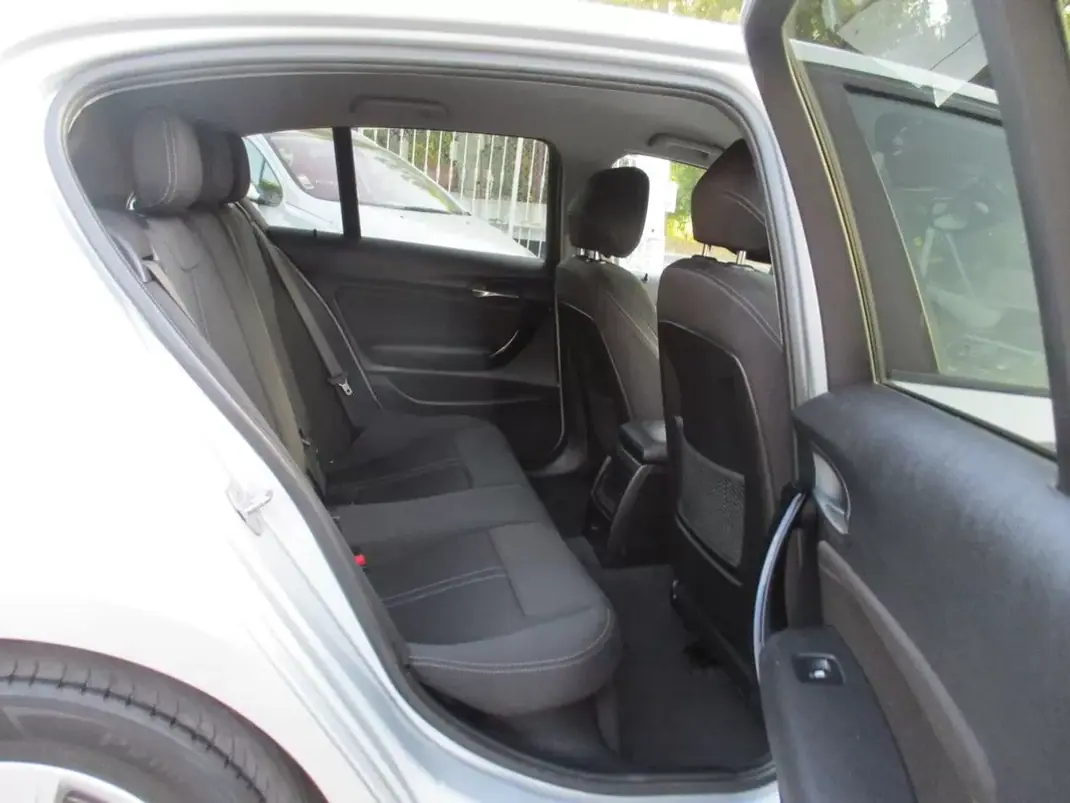 BMW 116 2017 - 14990 EUR, 140000 km - 140000km - foto 21 de 24