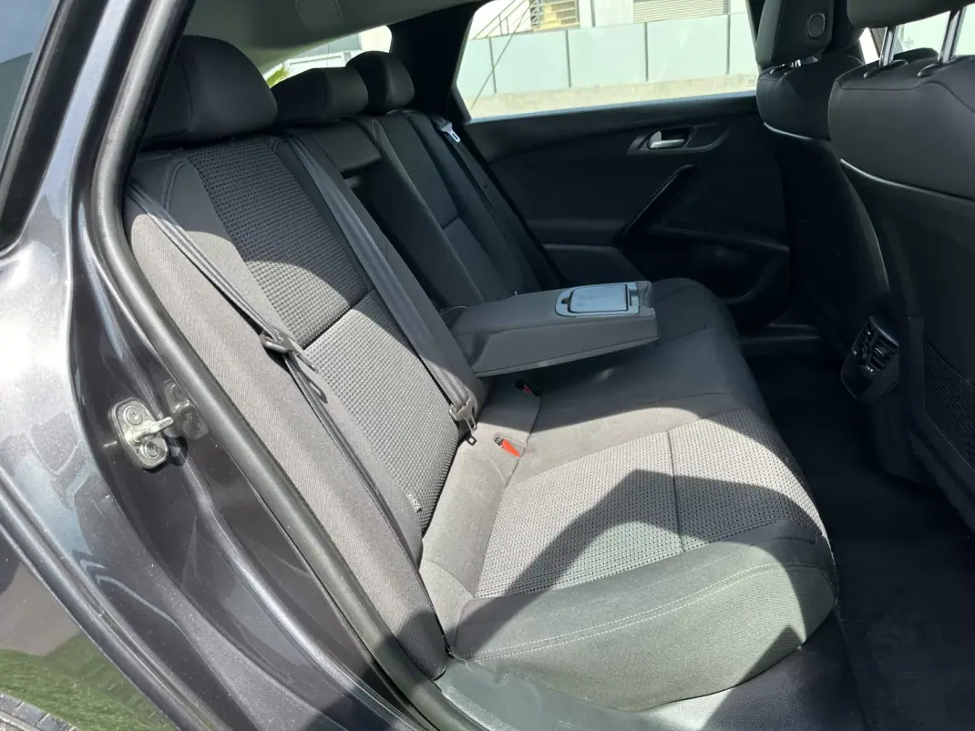 Peugeot 508 SW 2018 - 13900 EUR, 155000 km - AUTO.MOTO.pt - 155000km - foto 59 de 68