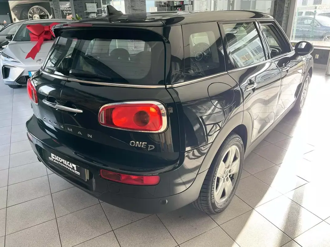 MINI Clubman 2018 - 16800 EUR, 122806 km - 122806km - foto 4 de 23