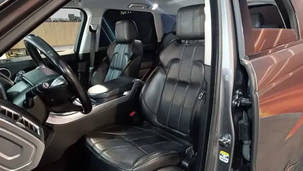Land Rover Range Rover Sport 2017 - 35900 EUR, 133500 km - AUTO.MOTO.pt - 133500km - foto 19 de 34