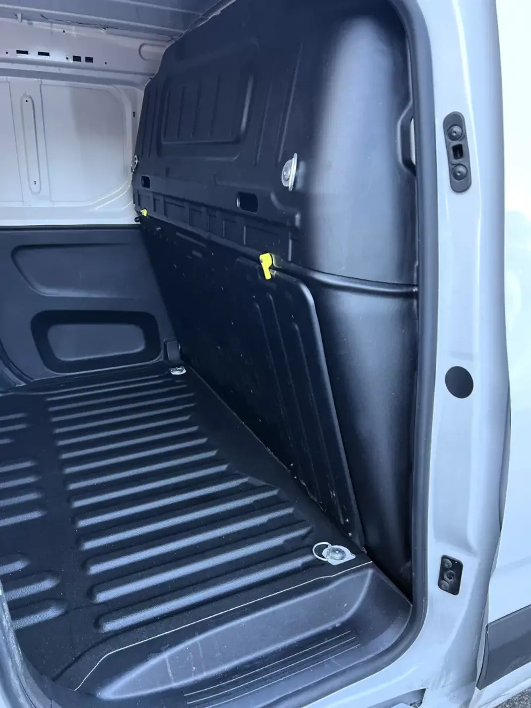 Citroën 2023 - 14999 EUR, 170703 km - AUTO.MOTO.pt - 170703km - foto 13 de 18