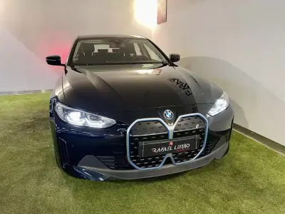 BMW i4 2024 — foto 4 de 42