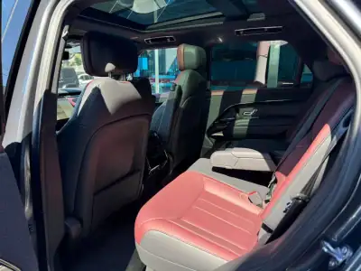Land Rover Range Rover Sport 2025 - 136000 EUR, 4000 km - AUTO.MOTO.pt - 4000km - foto 12 de 12