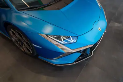 Lamborghini Huracán 2024 - 397500 EUR, 11996 km - AUTO.MOTO.pt - 11996km - foto 27 de 79