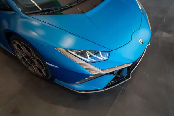 Lamborghini Huracán 2024 - 397500 EUR, 11996 km - AUTO.MOTO.pt - 11996km - foto 27 de 79