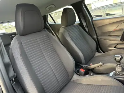 Peugeot 2008 2021 - 21500 EUR, 170000 km - 170000km - foto 47 de 53