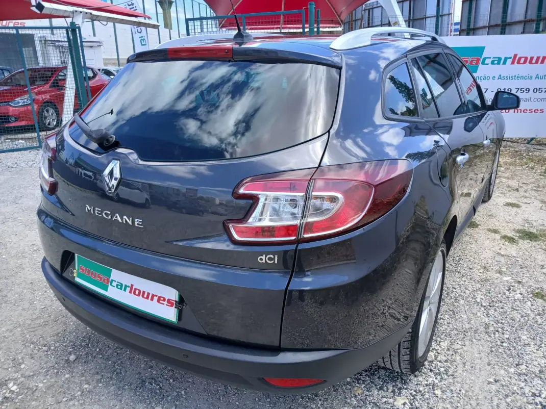 Renault Mégane Sport Tourer 2010 - 6350 EUR, 169329 km - AUTO.MOTO.pt - 169329km - foto 7 de 24