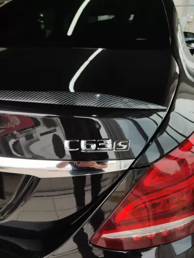 Mercedes-Benz C 63 AMG 2015 - 59500 EUR, 60000 km - AUTO.MOTO.pt - 60000km - foto 50 de 51