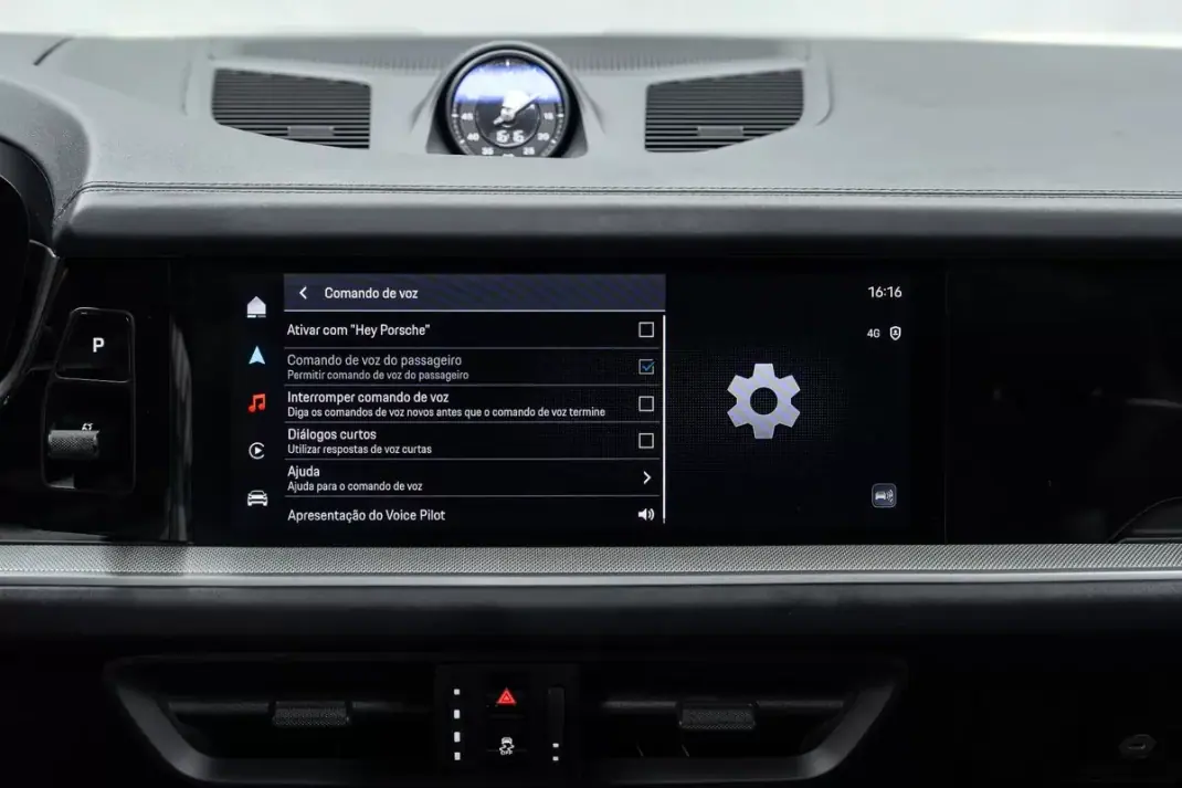 Porsche Cayenne 2024 - 97950 EUR, 32000 km - AUTO.MOTO.pt - 32000km - foto 47 de 55