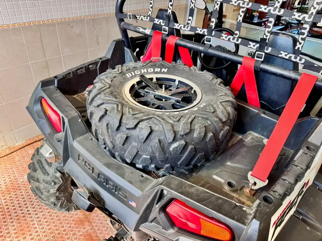 Polaris RZR 2011 - 8950 EUR, 7000 km - 7000km - foto 14 de 31
