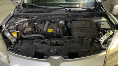 Renault Mégane Sport Tourer 2010 - 4950 EUR, 195235 km - AUTO.MOTO.pt - 195235km - foto 22 de 22