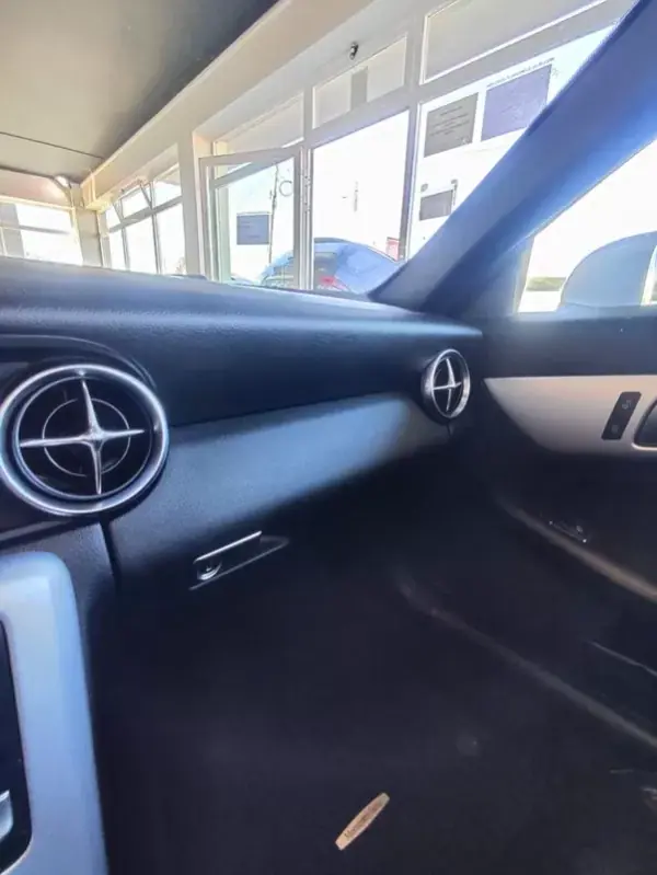 Mercedes-Benz SLK 250 2012 - 23500 EUR, 162600 km - AUTO.MOTO.pt - 162600km - foto 34 de 37