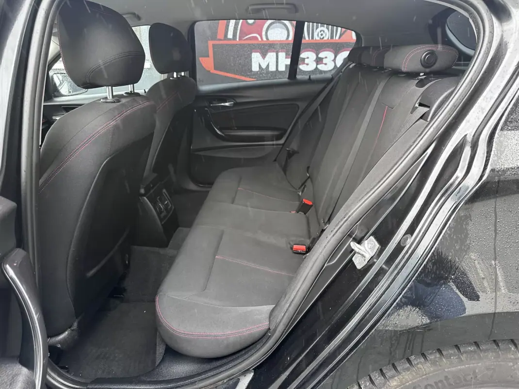 BMW 116 2013 - 10900 EUR, 220000 km - AUTO.MOTO.pt - 220000km - foto 17 de 31