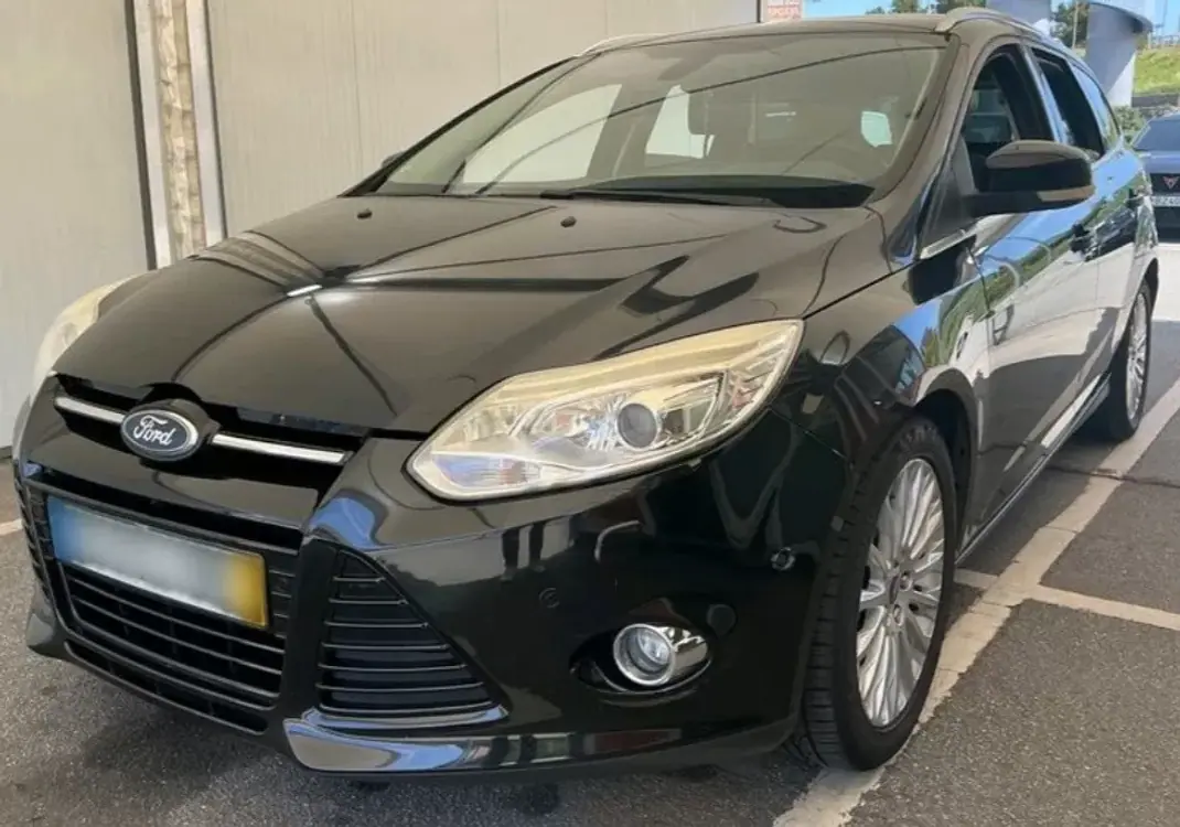 Ford Focus SW 2011 - 7490 EUR, 159718 km - 159718km - foto 14 de 14