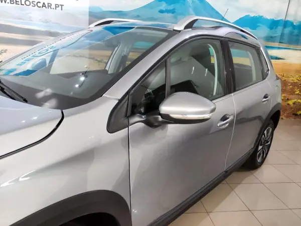 Peugeot 2008 2018 - 13250 EUR, 37000 km - AUTO.MOTO.pt - 37000km - foto 7 de 31