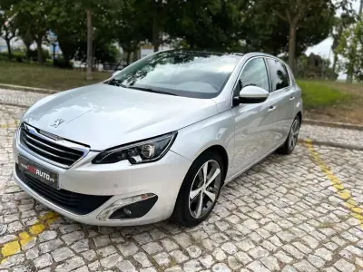 Peugeot 308 2015 - 210000km