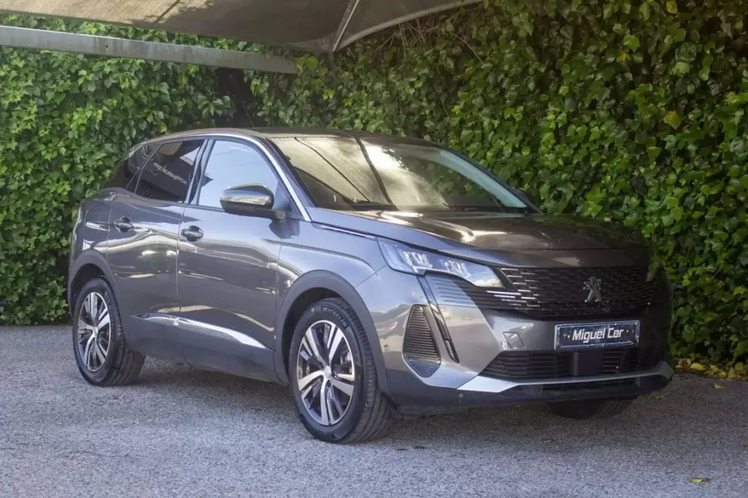 Peugeot 3008 2021 - 23500 EUR, 125000 km - AUTO.MOTO.pt - 125000km - foto 1 de 17