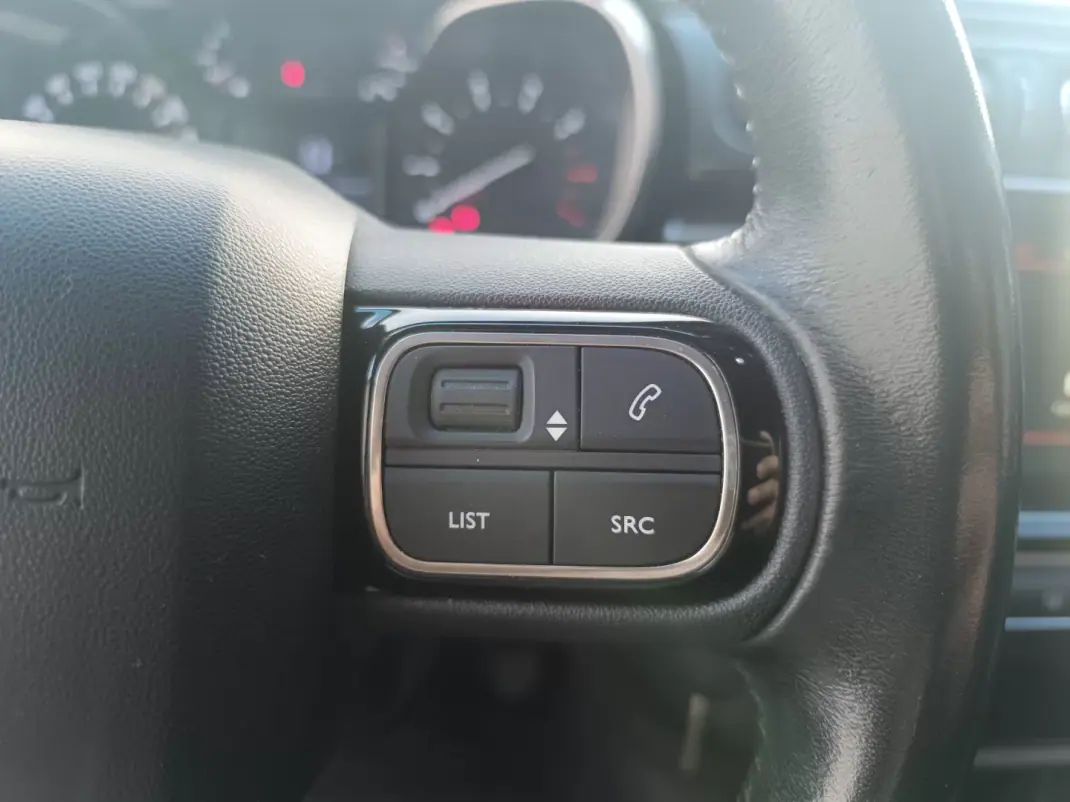 Citroën C3 2017 - 9900 EUR, 158504 km - AUTO.MOTO.pt - 158504km - foto 17 de 32