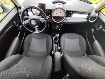 MINI Clubman 2011 - 7500 EUR, 293000 km - AUTO.MOTO.pt - 293000km - foto 25 de 65
