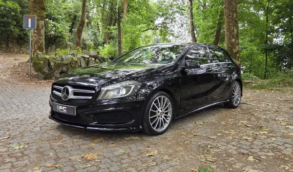 Mercedes-Benz A 180 2013 - 14990 EUR, 138000 km - AUTO.MOTO.pt - 138000km - foto 4 de 21