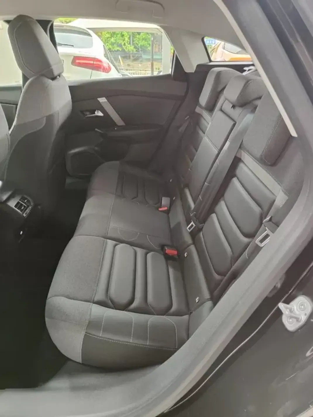 Citroën C4 2022 - 20750 EUR, 47000 km - AUTO.MOTO.pt - 47000km - foto 14 de 35