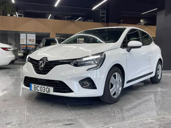 Renault Clio 2020 — foto 3 de 14
