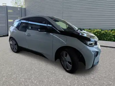 BMW i3 2016 - 13990 EUR, 180000 km - AUTO.MOTO.pt - 180000km - foto 3 de 9