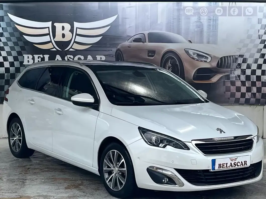 Peugeot 308 SW 2016 - 9500 EUR, 197000 km - AUTO.MOTO.pt - 197000km - foto 14 de 17