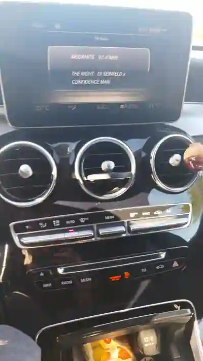 Mercedes-Benz C 220 2015 - 16900 EUR, 245000 km - AUTO.MOTO.pt - 245000km - foto 3 de 12
